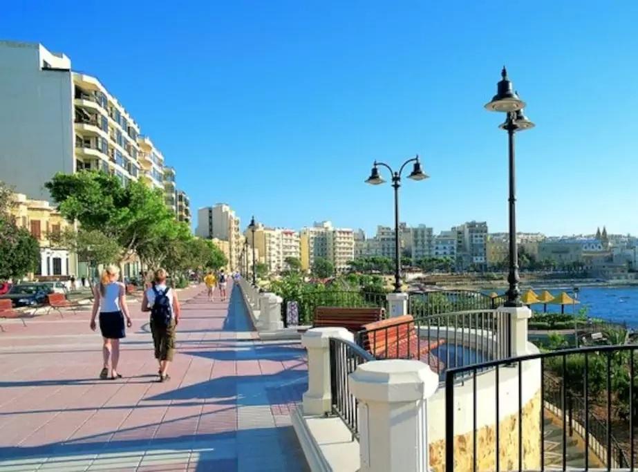 Depiro Point Sliema Apartment Ngoại thất bức ảnh